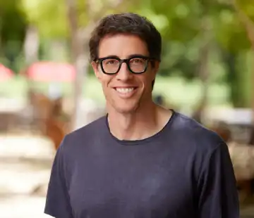 Jonathan Levav